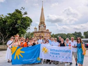 Mit Longtail-Boot und Fachwissen: 20 Reiseprofis von schauinsland-reisen PARTNER auf Thailand-Inforeise